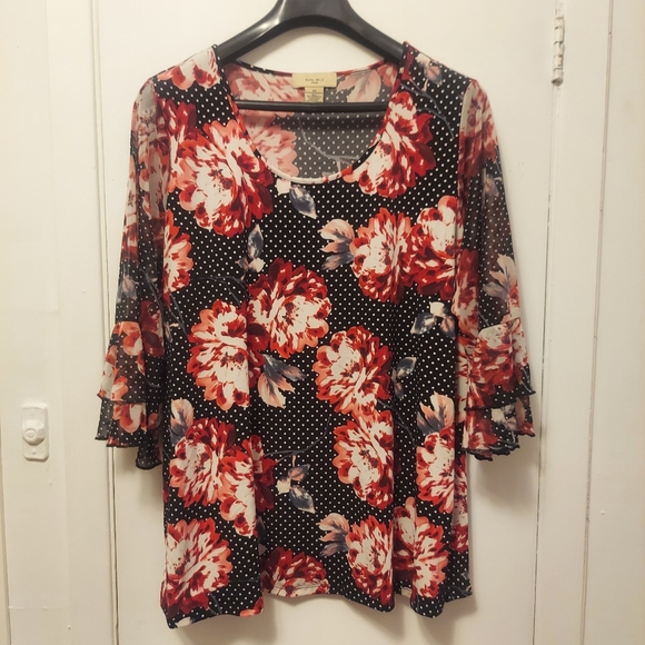 Diana Belle 3/4 Sleeve Floral Blouse size 3x - Picture 2 of 7